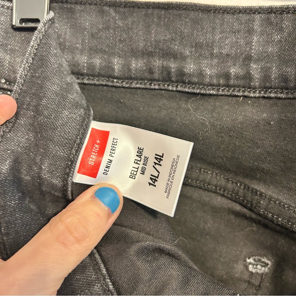 Express Black Bell Flare Mid Rise Jeans with Lurex Detail Size 14 Long - Picture 5 of 7